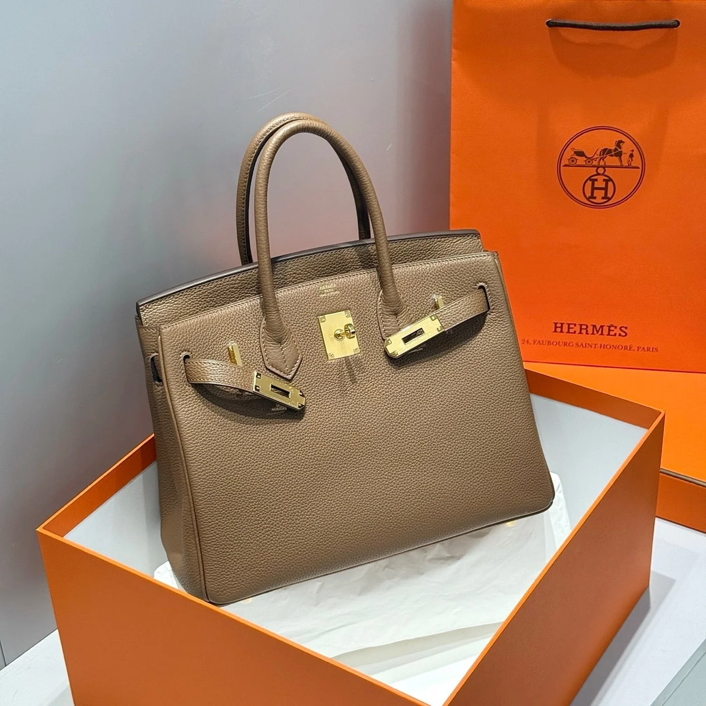 Hermès Birkin 30 In Coffee Gold Hardware Bag product view 2