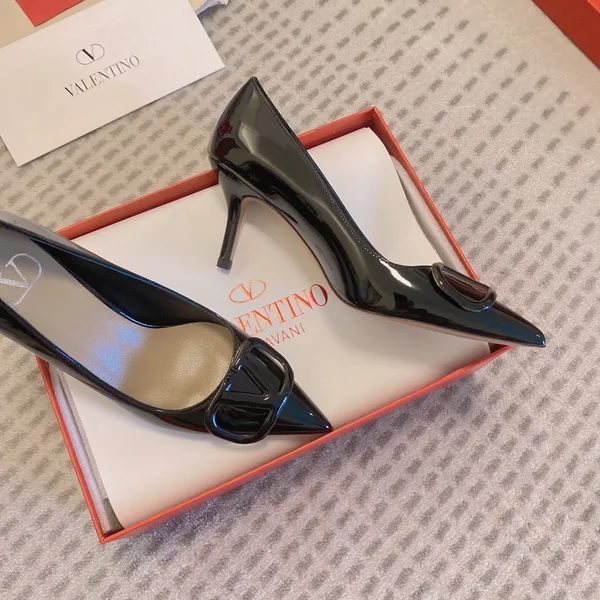 Valentino Women Black Patent Leather Pumps — VLogo Toe Detail product view 4
