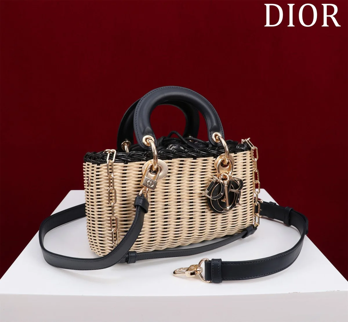 Dior Wicker Top-Handle Bag, 22 cm product view 8