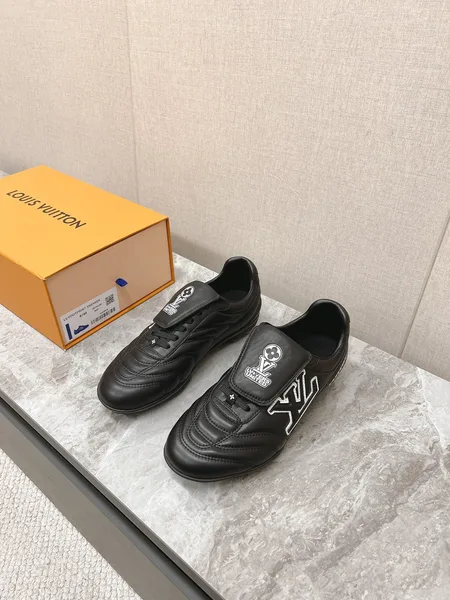 Louis Vuitton Women Black Leather Sneakers — Outlined LV Side Detail product photo