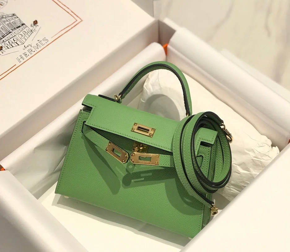 Hermès Minikelly 20 Green Gold Hardware Bag product view 4