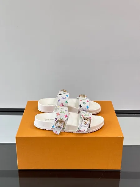 Louis Vuitton Men White Multicolor Pattern Leather Sandals product photo