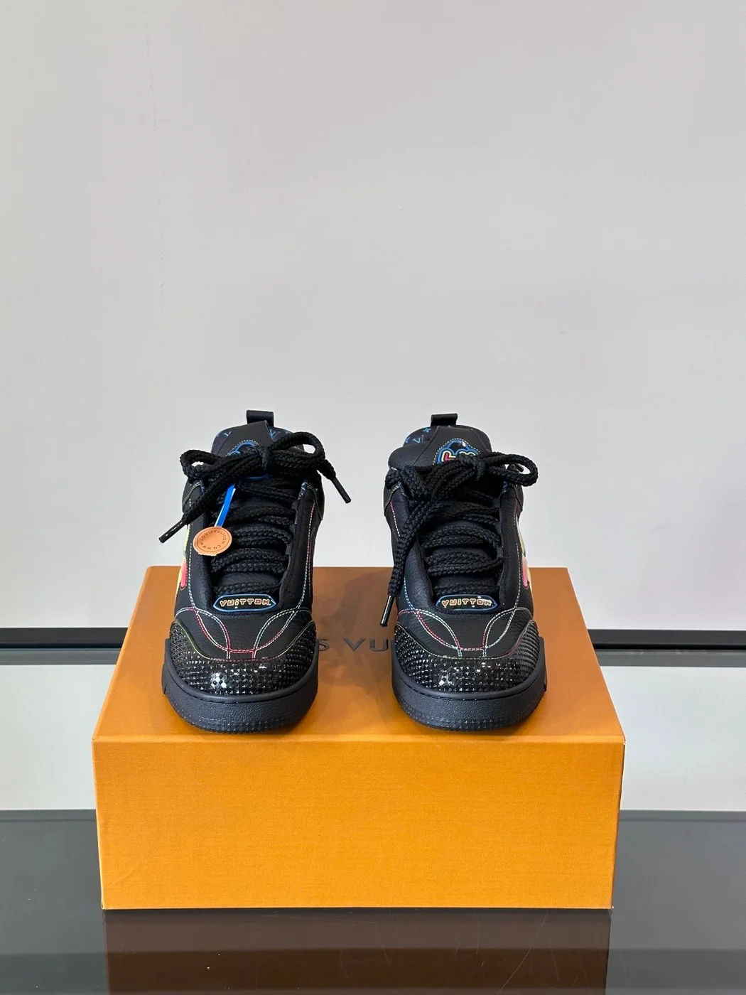 Louis Vuitton Men Black Leather Colorful Accent Sneakers product view 2