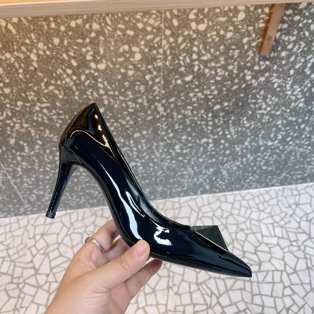 Valentino Women Black Patent Leather Pumps — VLogo Heel Detail product view 1