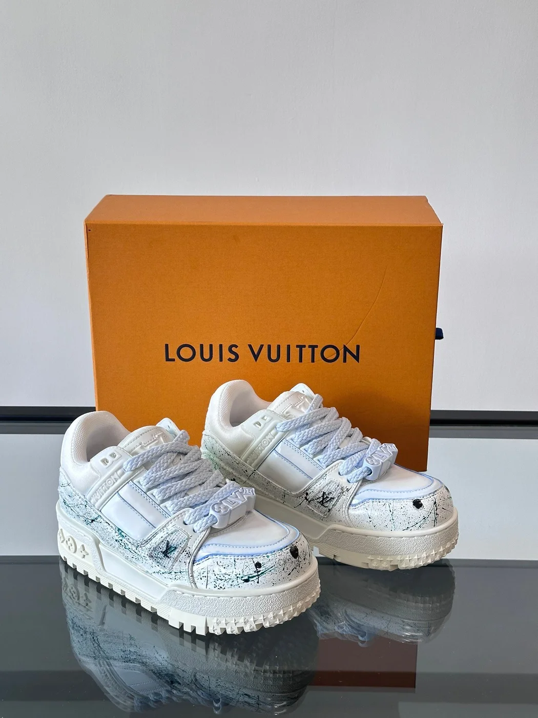 Louis Vuitton Men White Leather Painted Sneakers product view 5