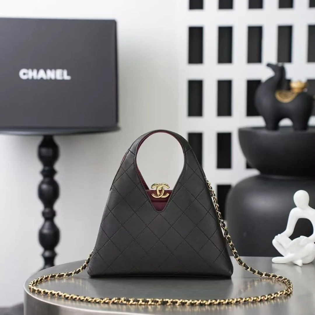 Chanel Chic Lady Shopping Bag 2026 collection product view 1