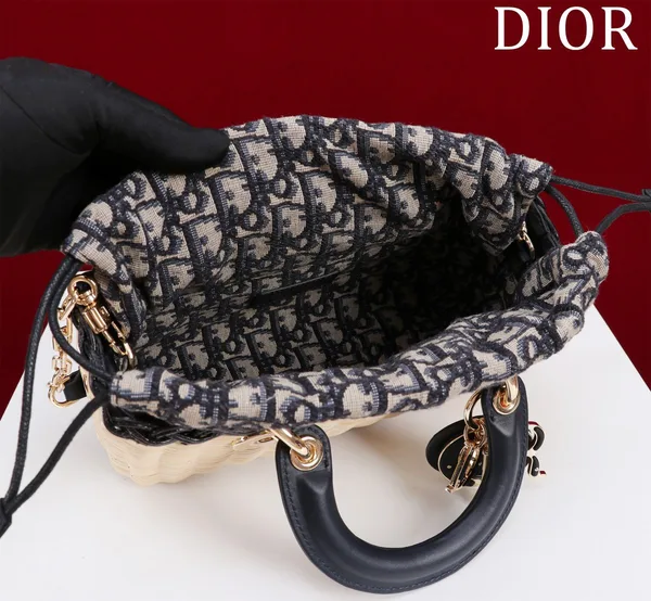 Dior Wicker Top-Handle Bag, 22 cm product view 3