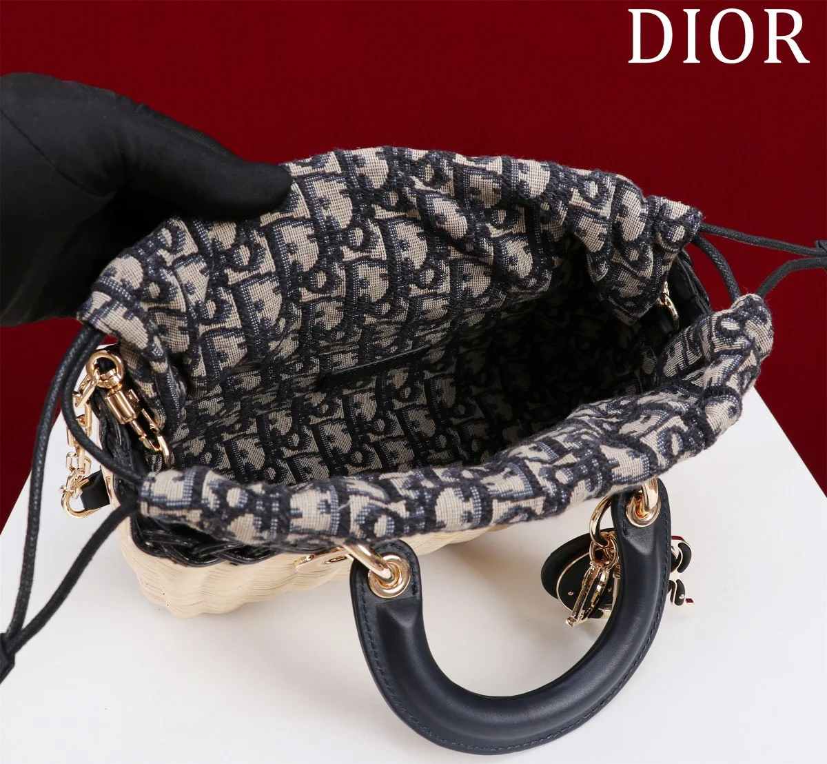 Dior Wicker Top-Handle Bag, 22 cm product view 3