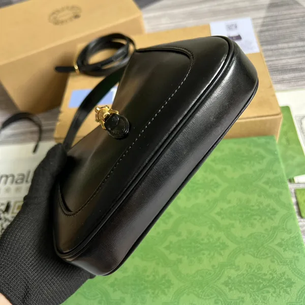 Gucci Jackie Mini 19 Shoulder Bag In Black Calfskin product view 9