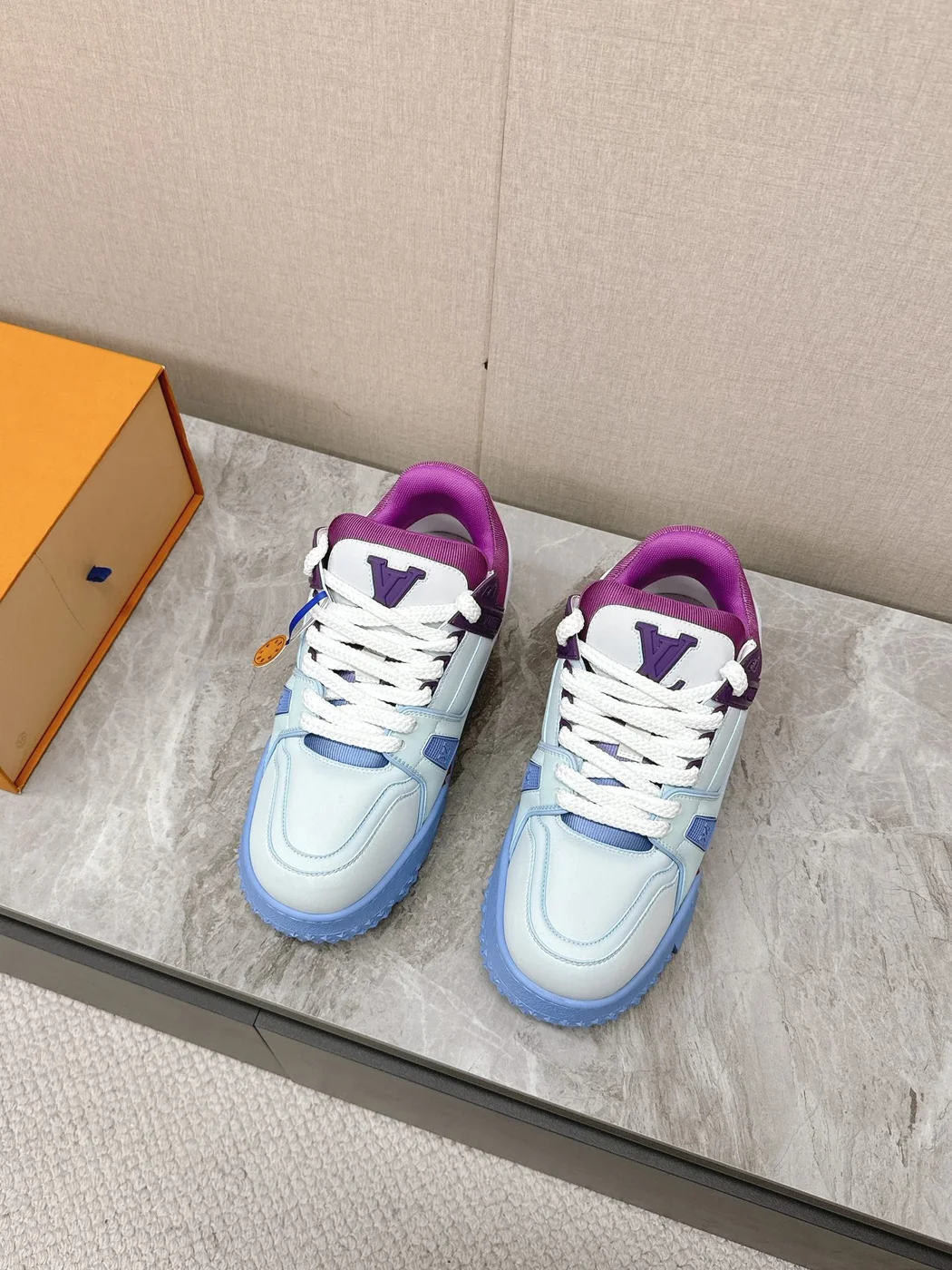 Louis Vuitton Women Sneakers — White and Light Blue with Purple Collar product view 4