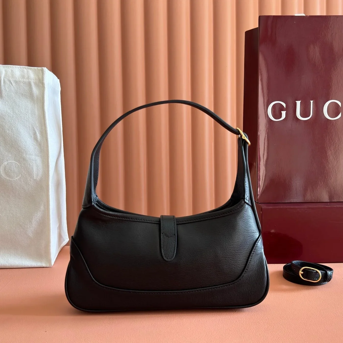 Gucci 26S Jackie Slim Shoulder Bag 27 In Black Calfskin product view 5