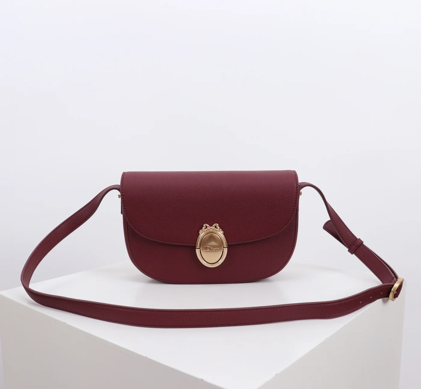 Medium Dior Médaillon Flap Bag — Burgundy product view 1
