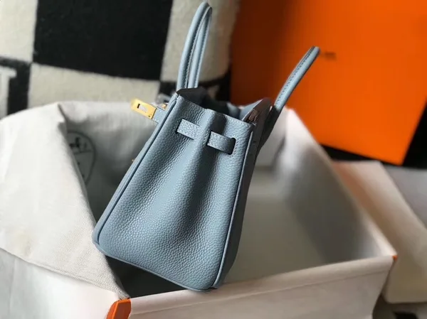 Hermes Birkin 25 Bag In Blue Lin Clemence Leather with GHW product view 3
