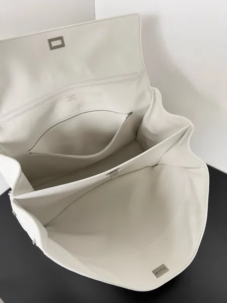 Balenciaga Rodeo Large Bag in White Croc-Embossed Calfskin product view 10