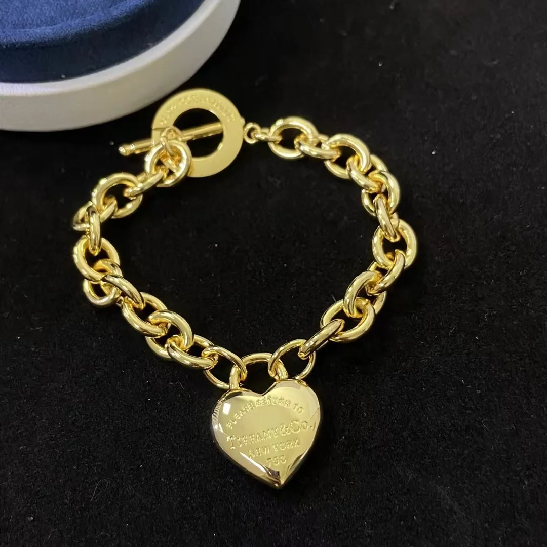 Tiffany & Co. Heart Charm Toggle Chain Bracelet Gold-Tone product view 1