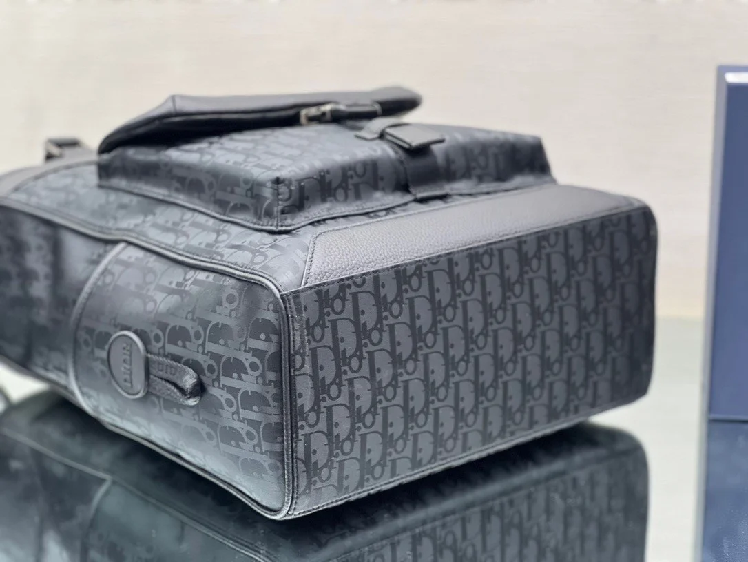 Dior Explorer Tote Bag In Black Dior Oblique Mirage Technical Fabric product view 5