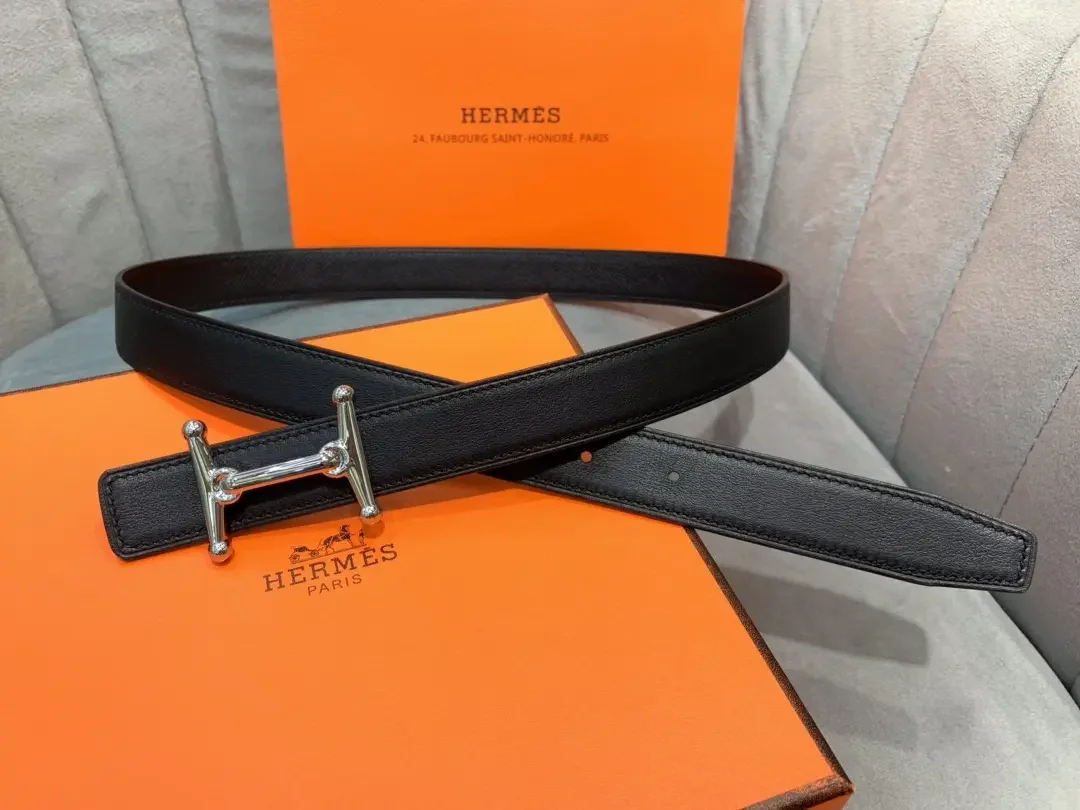Hermès Black Reversible Belt with Silver-Tone Stirrup-Style H Buckle product view 2