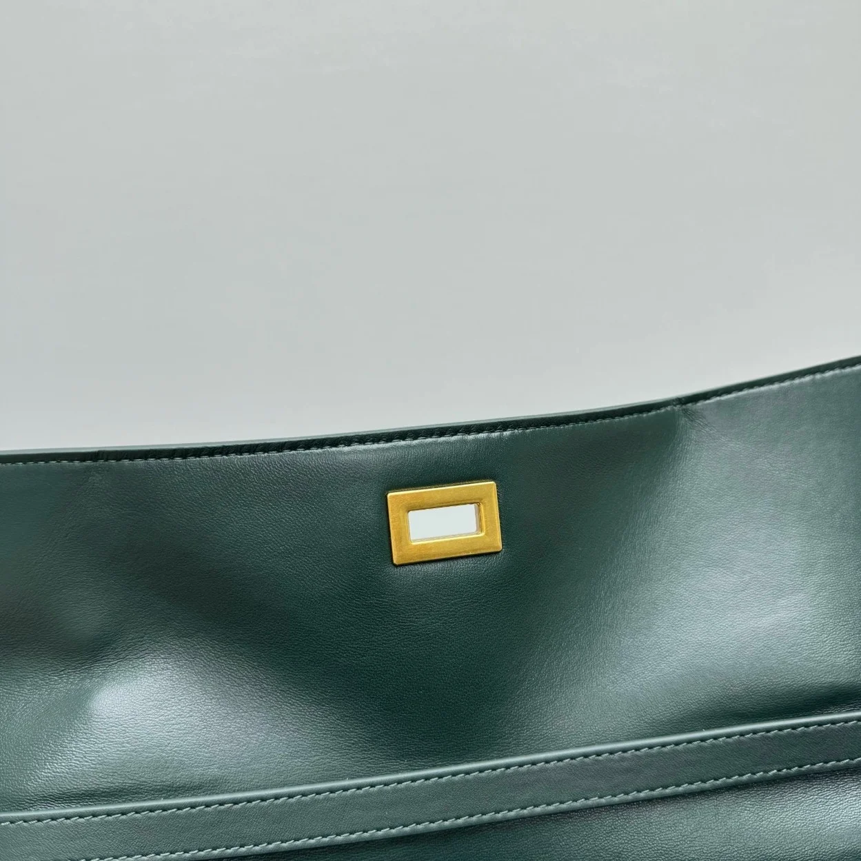 Balenciaga Rodeo Medium Bag in Dark Green Calfskin product view 6