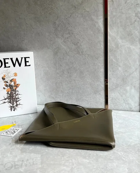 Loewe Large Puzzle Fold Tote Bag in Dark Green Calfskin product view 3