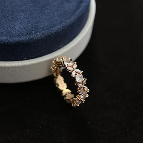 Tiffany & Co. Victoria Flower Pavé-Effect Ring Rose-Tone product photo