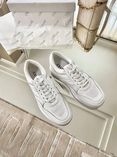 Celine Women’s Trainer Low-top Sneakers in White Leather product view 6