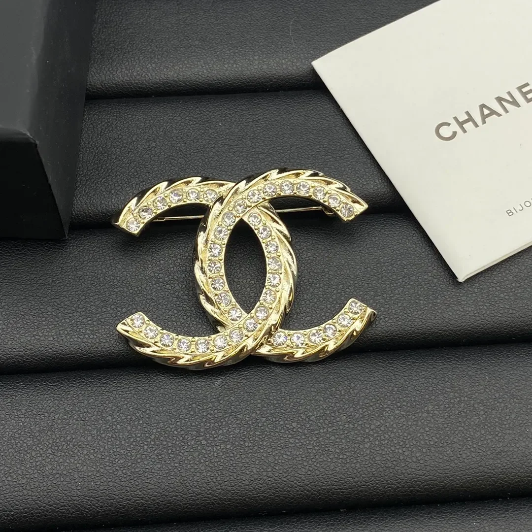 Chanel Slim Pavé CC Brooch Gold-Tone product view 5