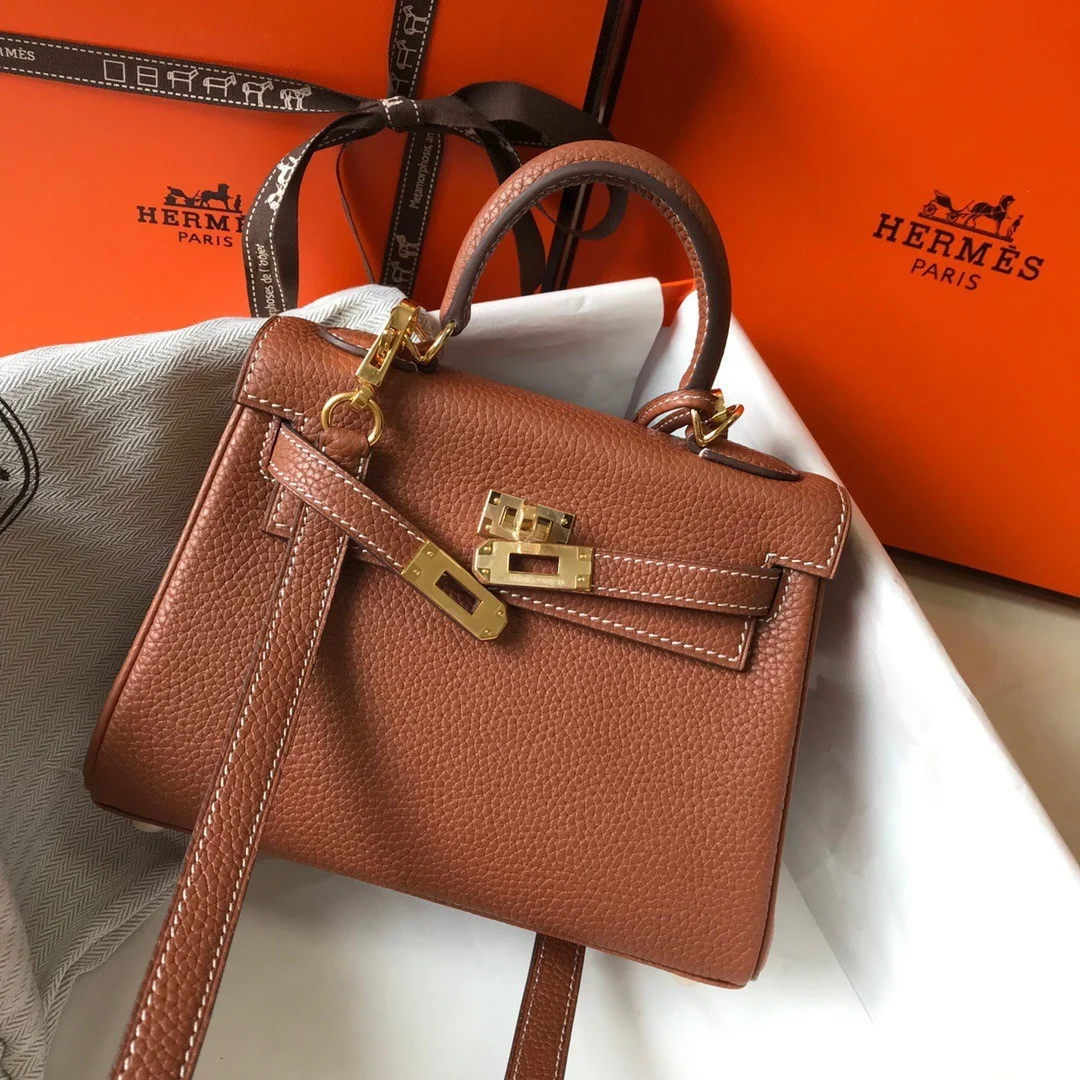 Hermes Kelly 20cm Bag In Gold Clemence Leather GHW product view 7