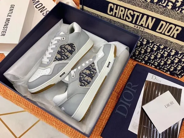 Dior Men’s B27 Low-top Sneakers In Grey Calfskin product view 4