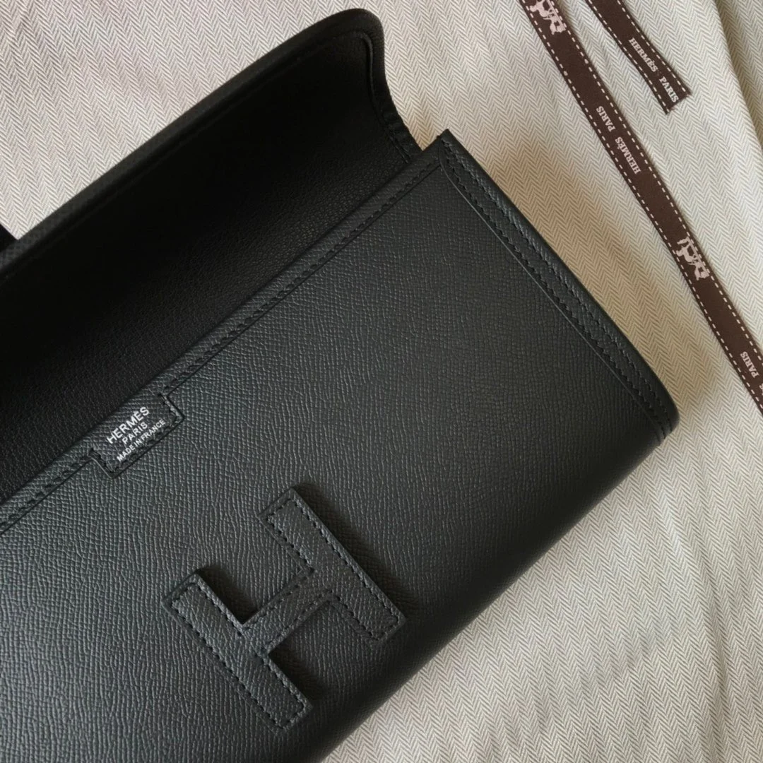 Hermes Jige Elan 29 Clutch Bag In Black Epsom Leather product view 2