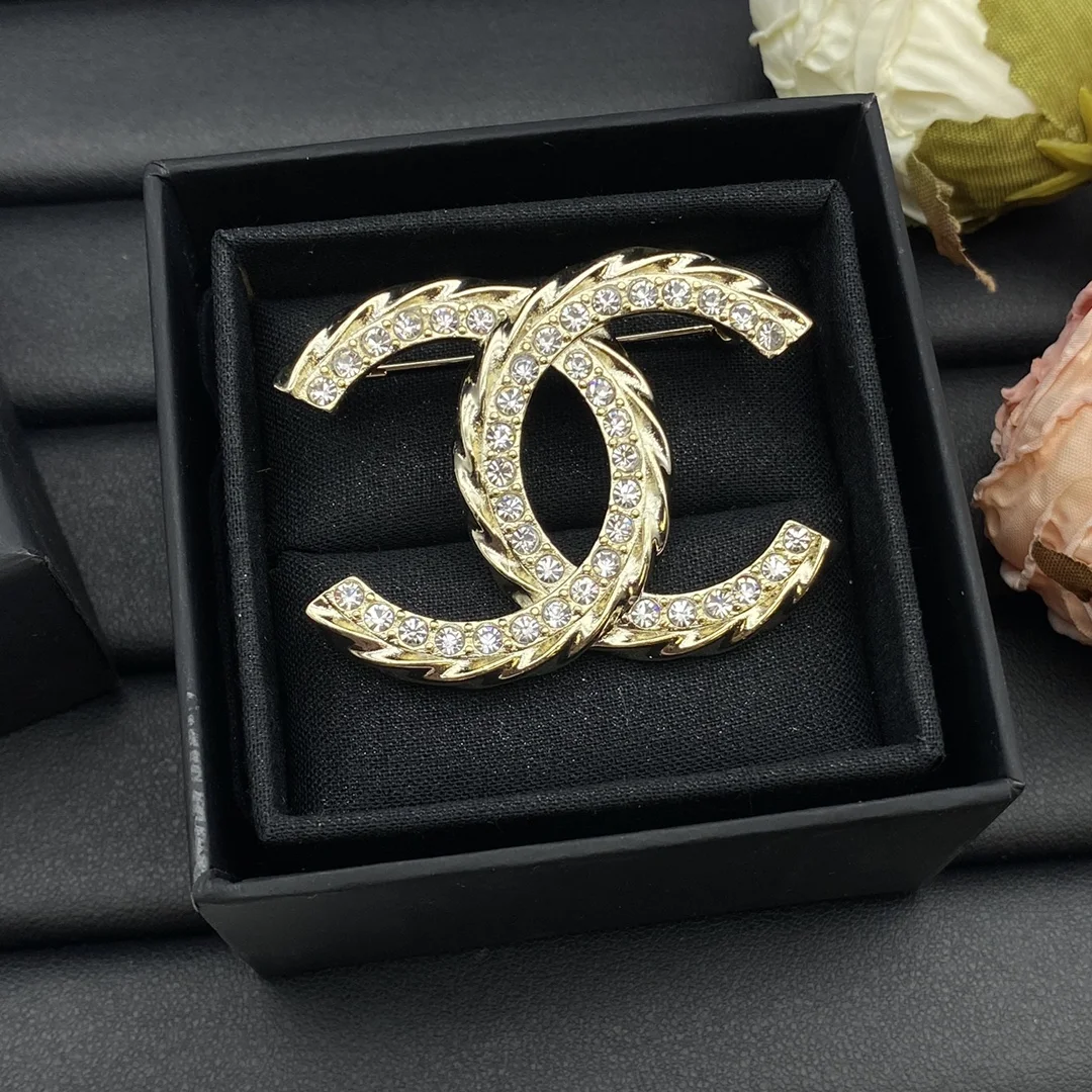 Chanel Slim Pavé CC Brooch Gold-Tone product view 2
