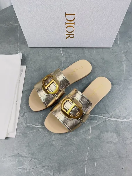 Dior 30 Montaigne Slides In Gold Metallic Calfskin product view 5