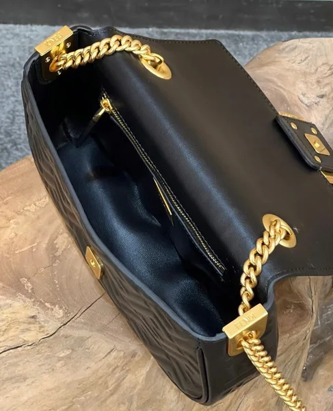 Fendi Baguette Chain Midi Bag In Black Nappa Leather product view 9