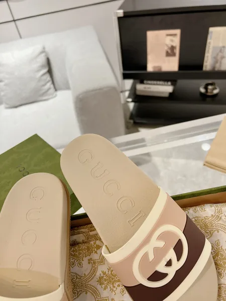 Gucci GG Logo Slide Sandals in Beige/Brown product view 6
