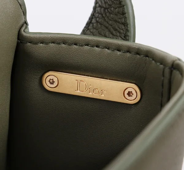 Medium Dior Médaillon Flap Bag — Olive Green product view 9