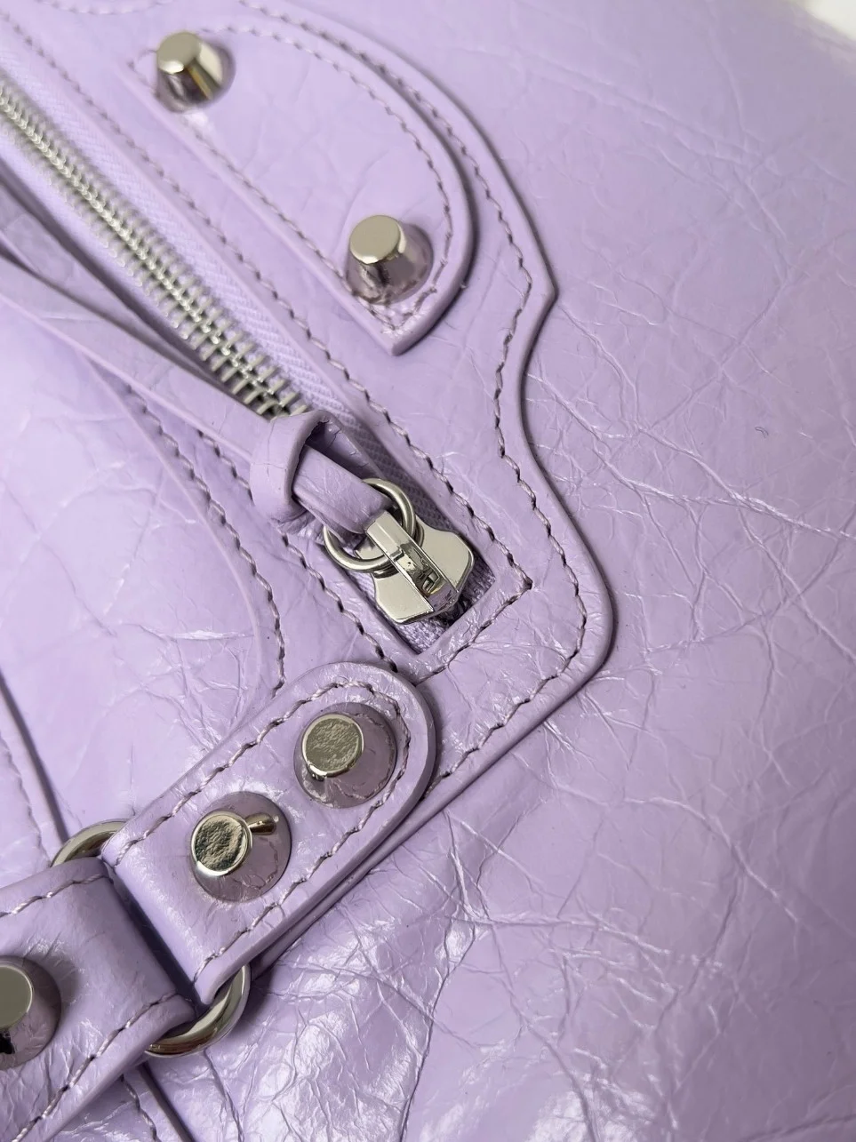 Balenciaga Le City Small Bag in Lilas Arena Lambskin product view 5