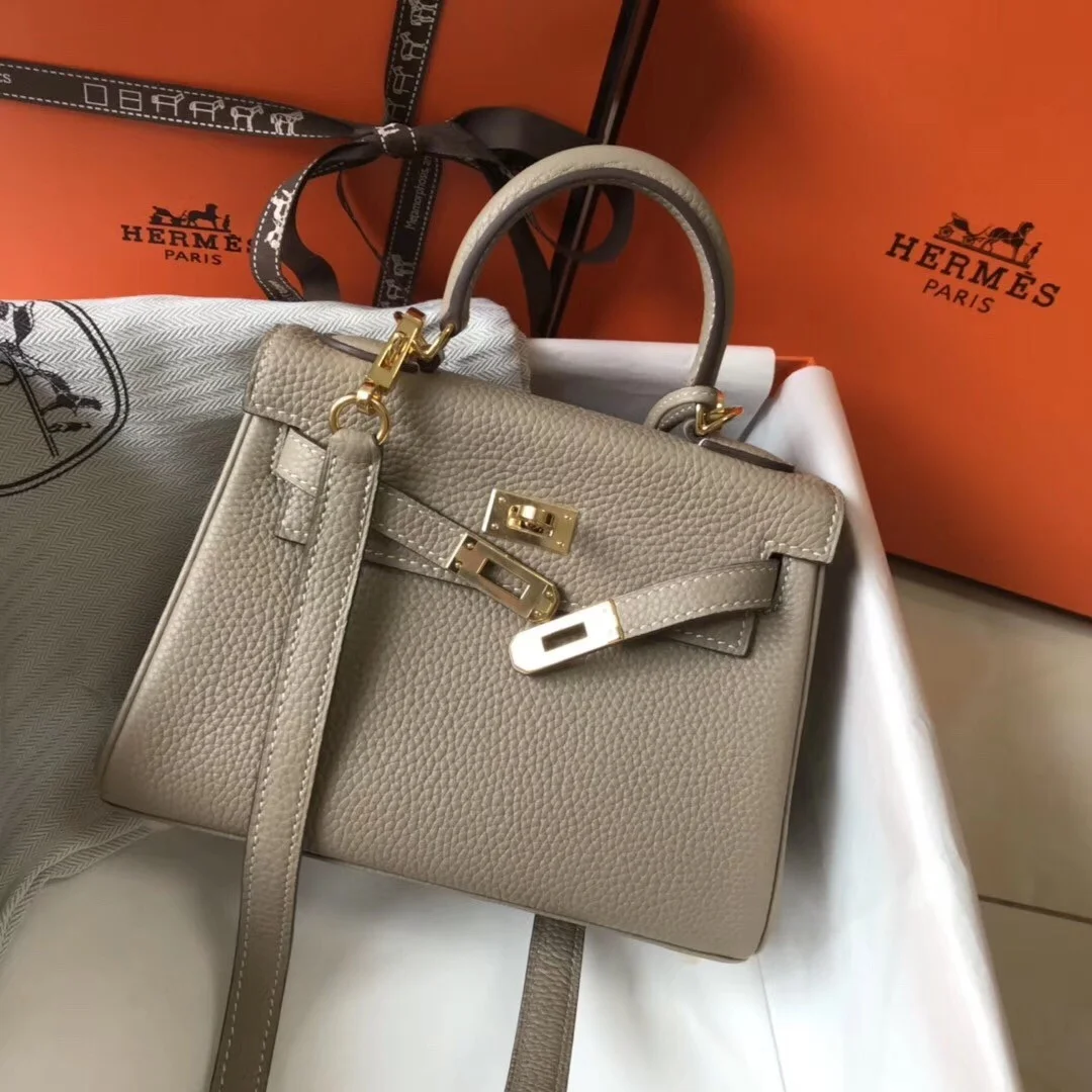 Hermes Kelly 20cm Bag In Grey Clemence Leather GHW product view 2