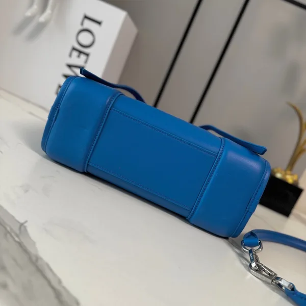 Loewe Amazona 180 Small Bag — Blue product view 5