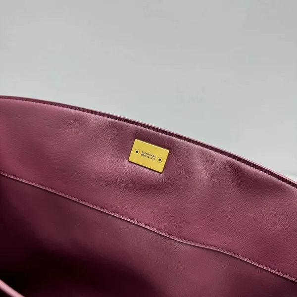 Balenciaga Rodeo Medium Bag in Burgundy Calfskin product view 10
