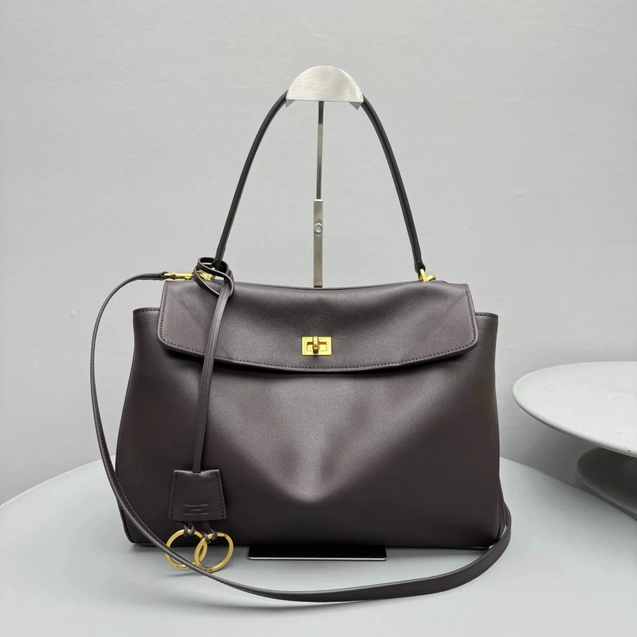 Balenciaga Rodeo Medium Bag in Chocolate Calfskin product view 4