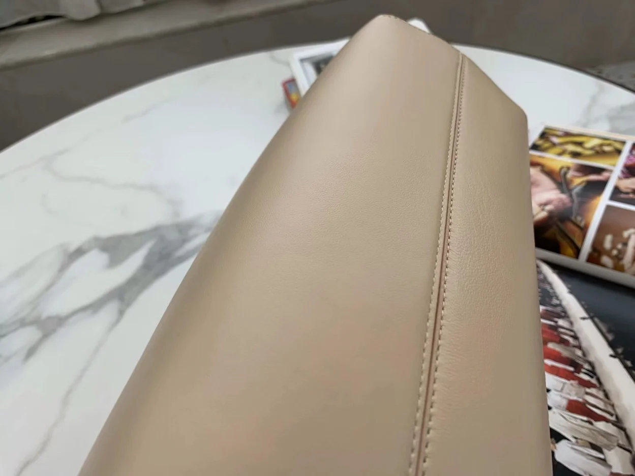 Fendi First Medium Bag In Beige Nappa Leather product view 7
