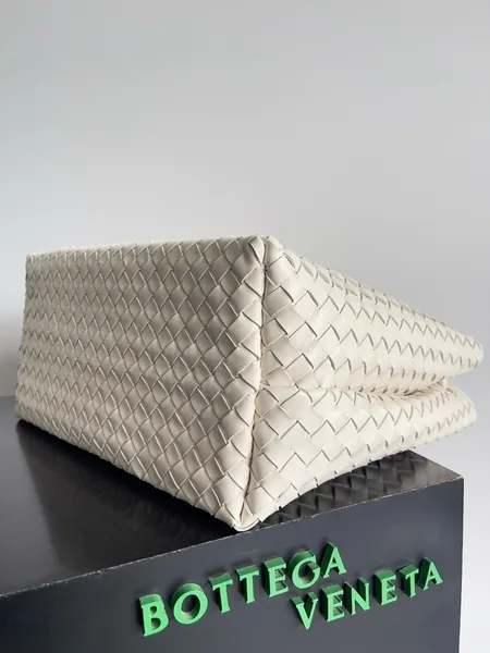 Bottega Veneta Andiamo Large Bag in White Intrecciato Lambskin product view 2