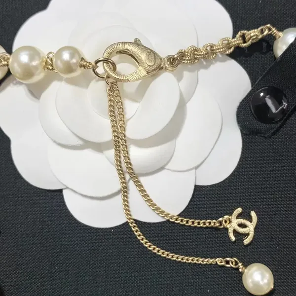 Chanel CC Pearl-Effect Choker Necklace Gold-Tone product view 4