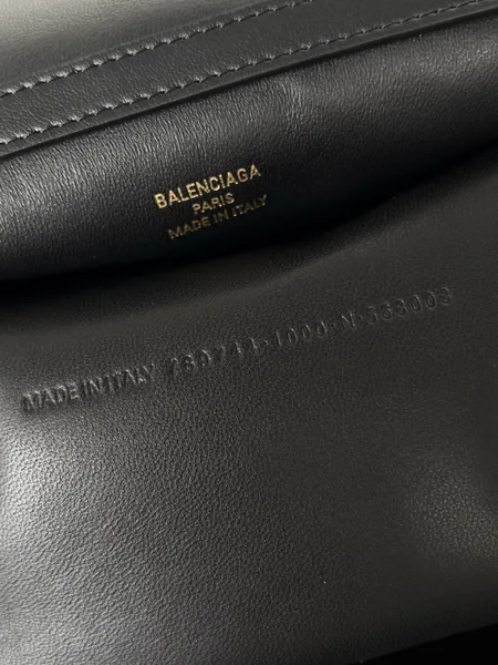 Balenciaga Rodeo Large Bag in Black Calfskin product view 11