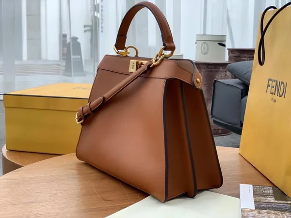 Fendi Peekaboo ISeeU Medium Bag In Brown Calfskin product view 2