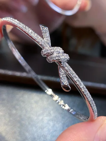 Tiffany & Co. Knot Full Pavé-Effect Bangle Silver-Tone product photo