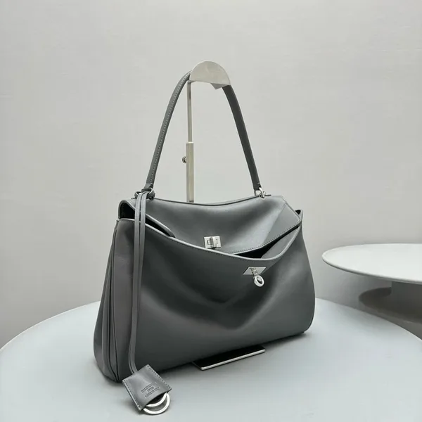 Balenciaga Rodeo Medium Bag in Grey Calfskin product view 4