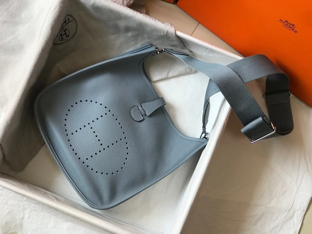 Hermes Evelyne III 29 Bag In Blue Lin Clemence Leather product view 2