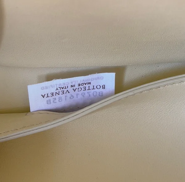 Bottega Veneta Arco Medium Tote In Cream Intrecciato Lambskin product view 8