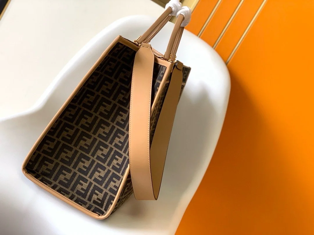 Fendi Sunshine Large Tote Bag in Brown FF Jacquard Fabric product view 4