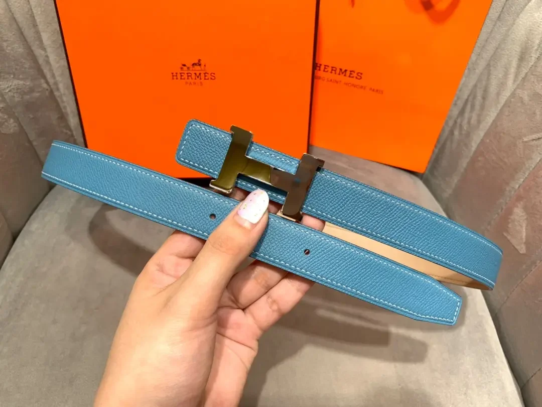 Hermès Blue/Taupe Reversible Belt with Silver-Tone Wide H Buckle product view 4